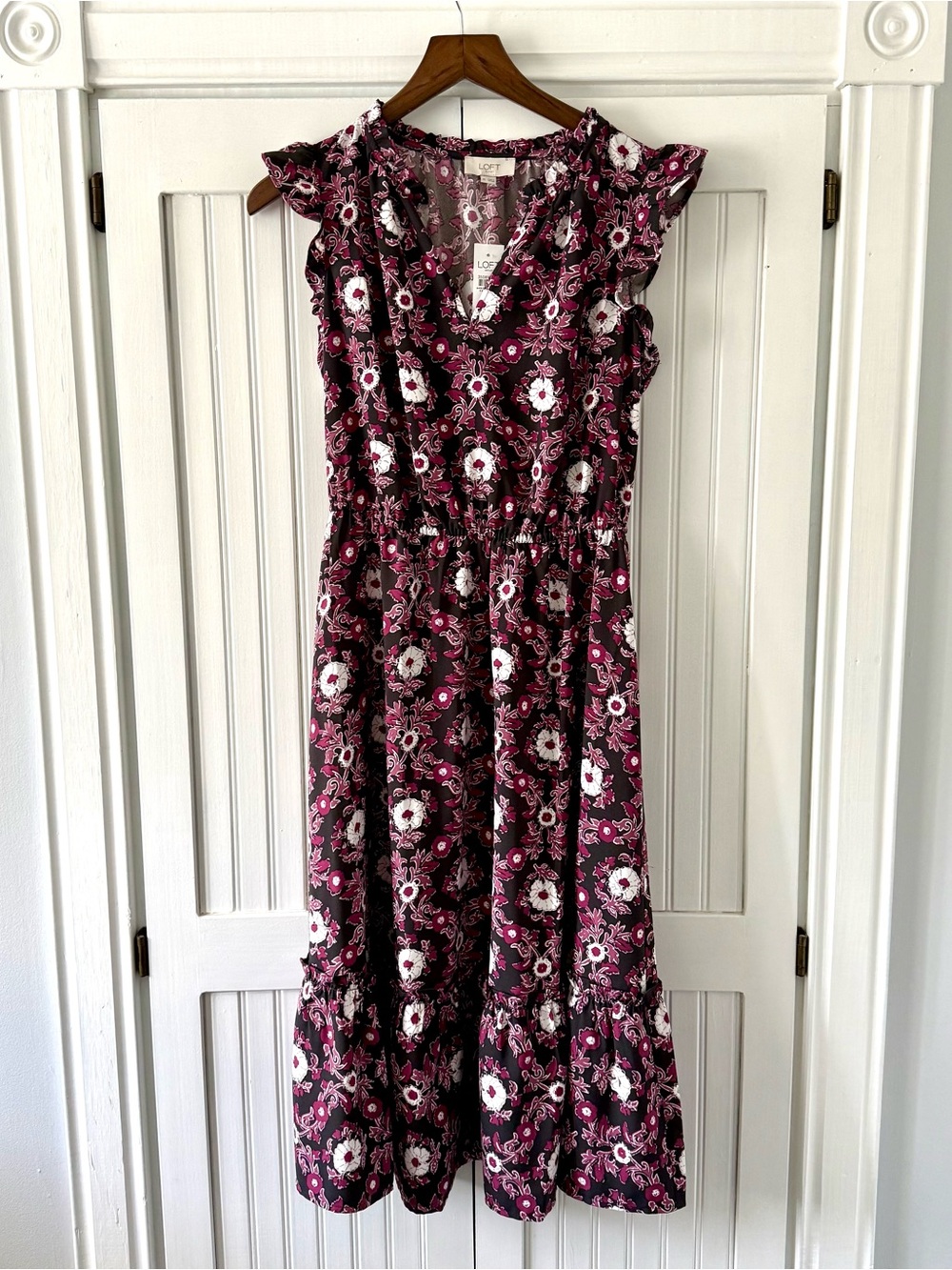 LOFT Outlet Floral V-Neck Ruffle Sleeve Maxi Dress -  XS